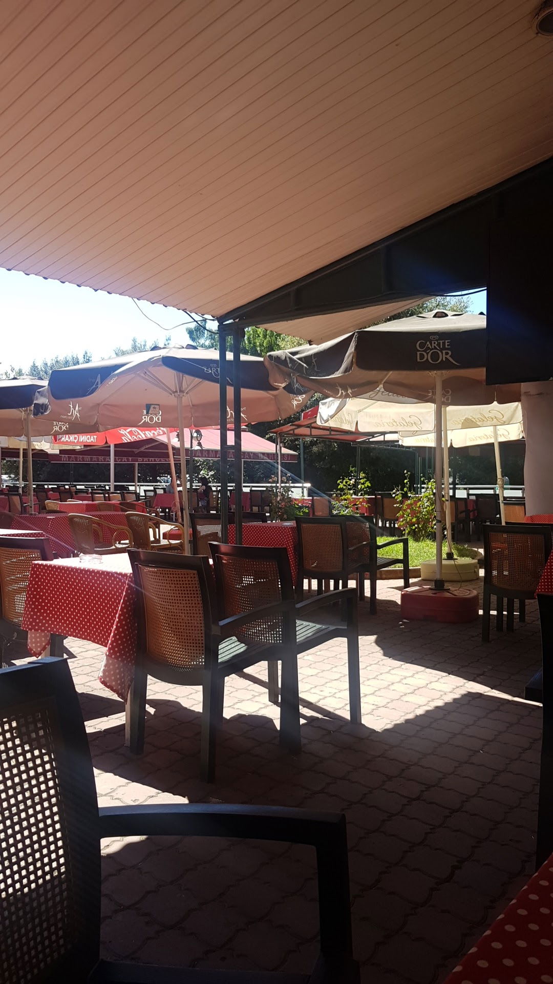 Marmara Family Tea Garden