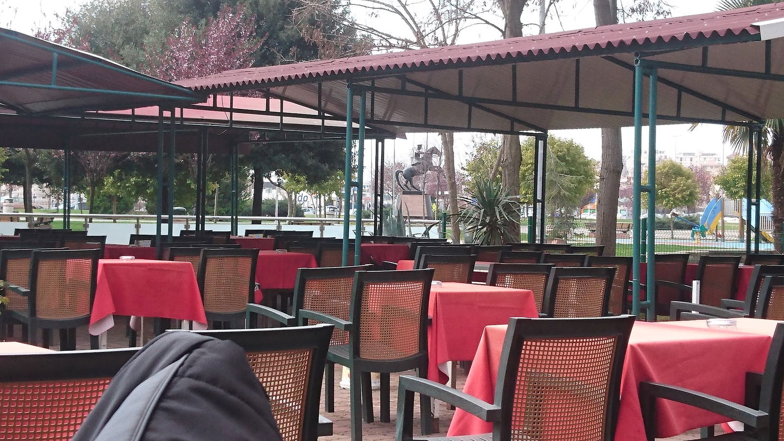 Marmara Family Tea Garden