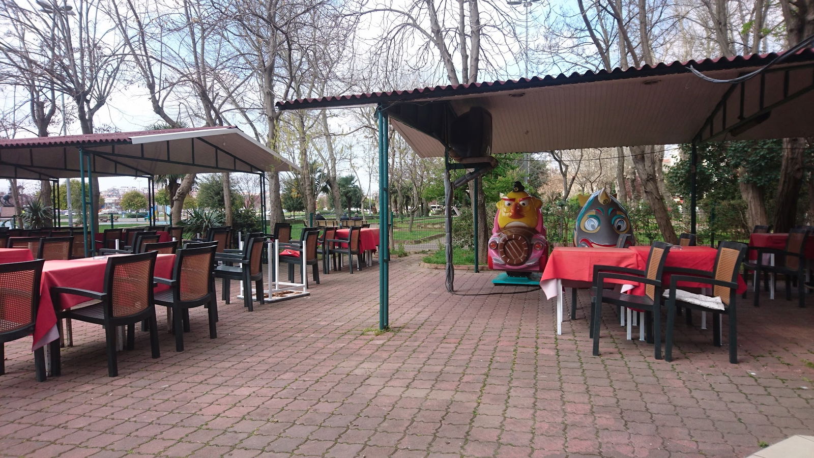 Marmara Family Tea Garden