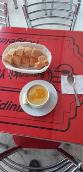 Bayraklı Yemek Evi resimleri
