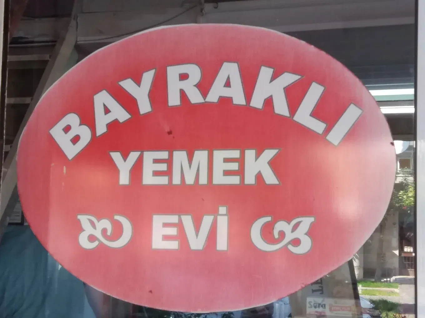 Bayraklı Yemek Evi