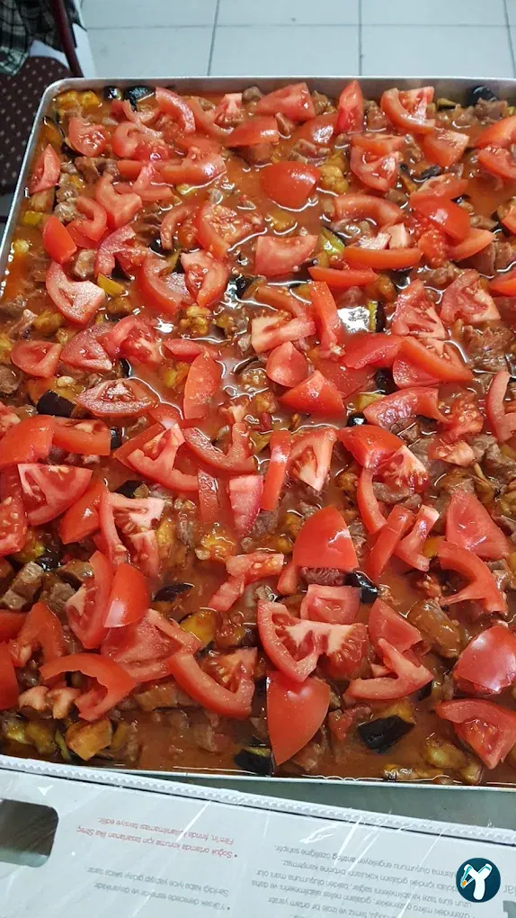 Bayraklı Yemek Evi