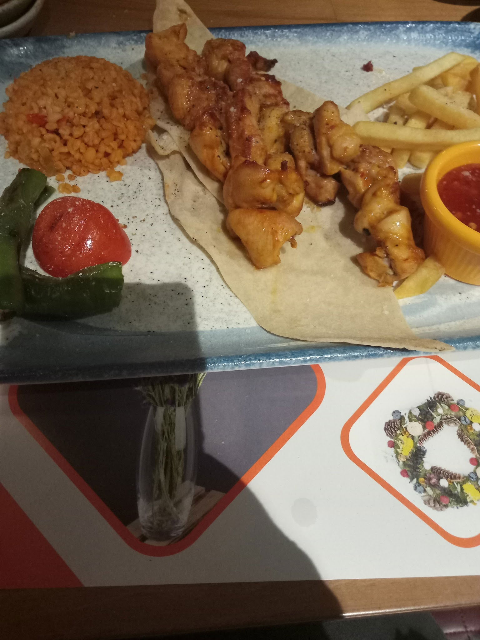 Ali̇s Restaurant Cafe