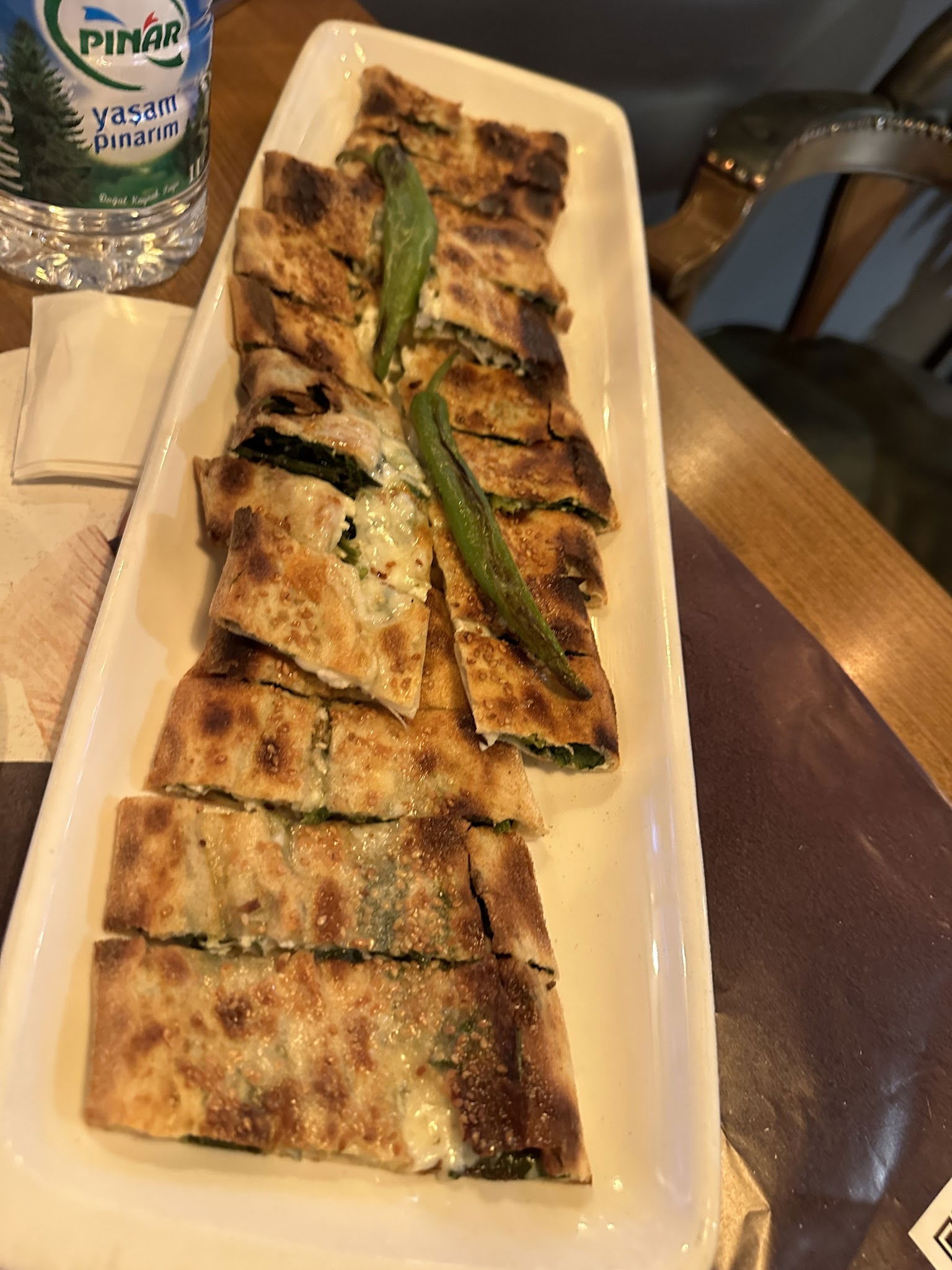 Ali̇s Restaurant Cafe