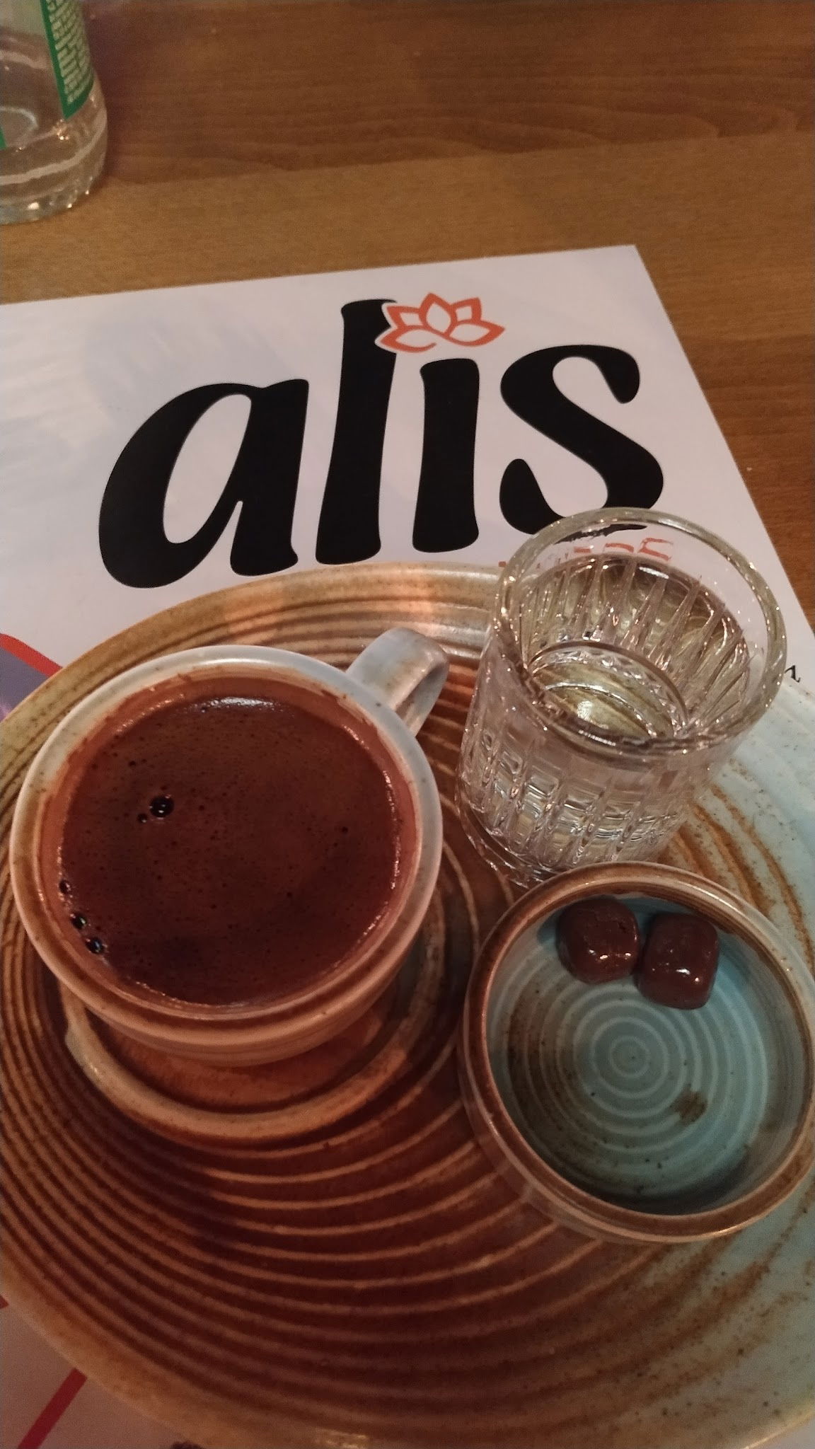 Ali̇s Restaurant Cafe