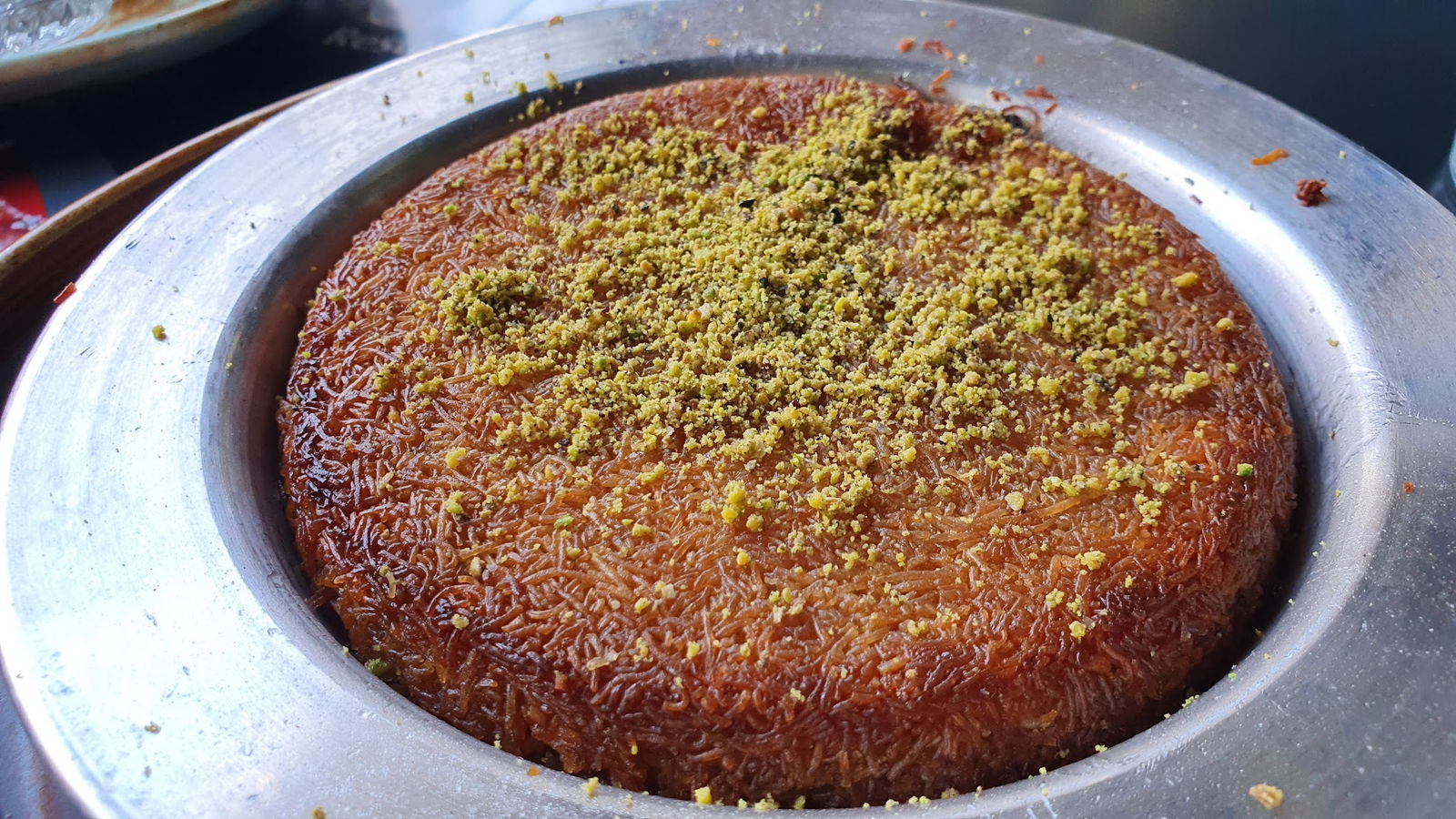 Ali̇s Restaurant Cafe