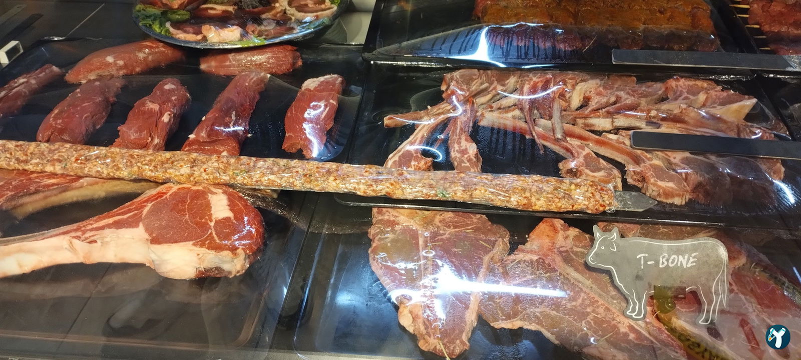 Ali̇s Restaurant Cafe