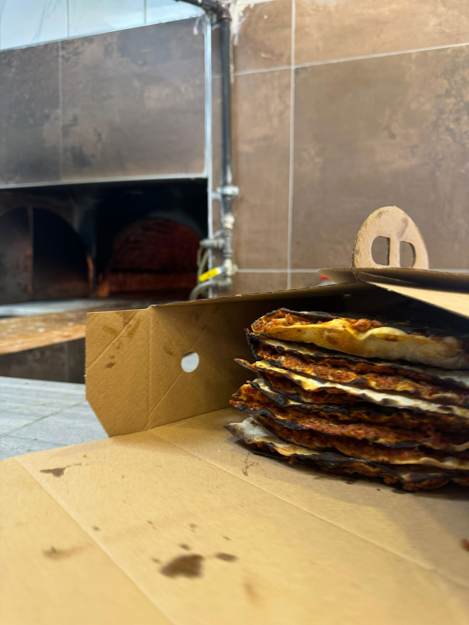 Eki̇n Sofrasi Pi̇de Lahmacun Salonu