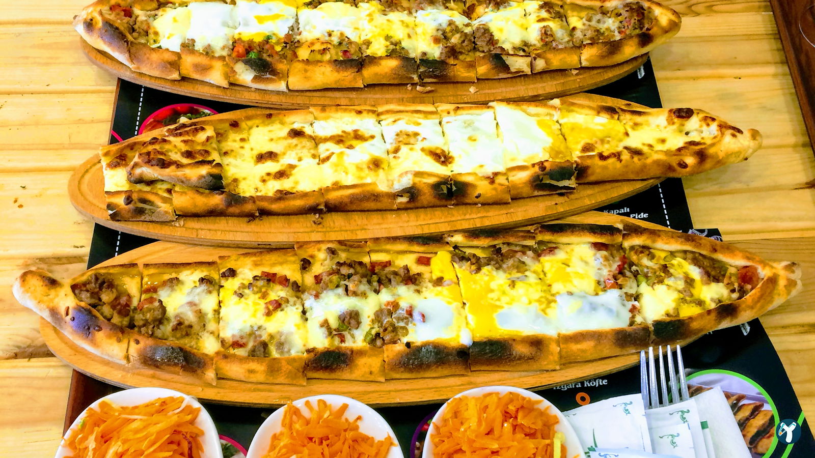 Eki̇n Sofrasi Pi̇de Lahmacun Salonu