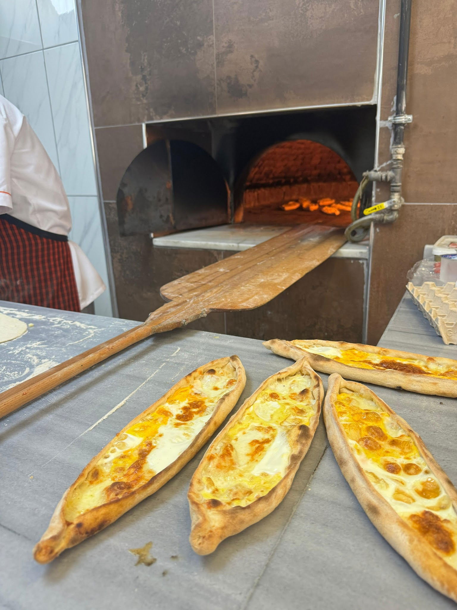 Eki̇n Sofrasi Pi̇de Lahmacun Salonu