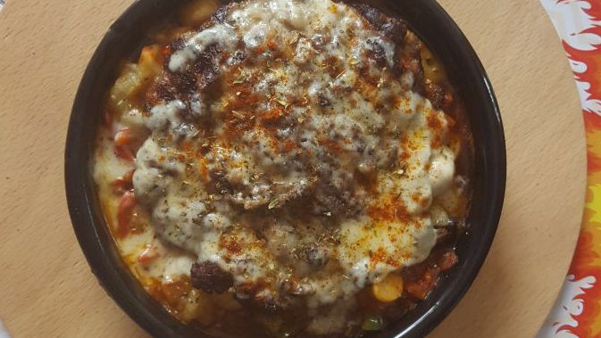 Eki̇n Sofrasi Pi̇de Lahmacun Salonu