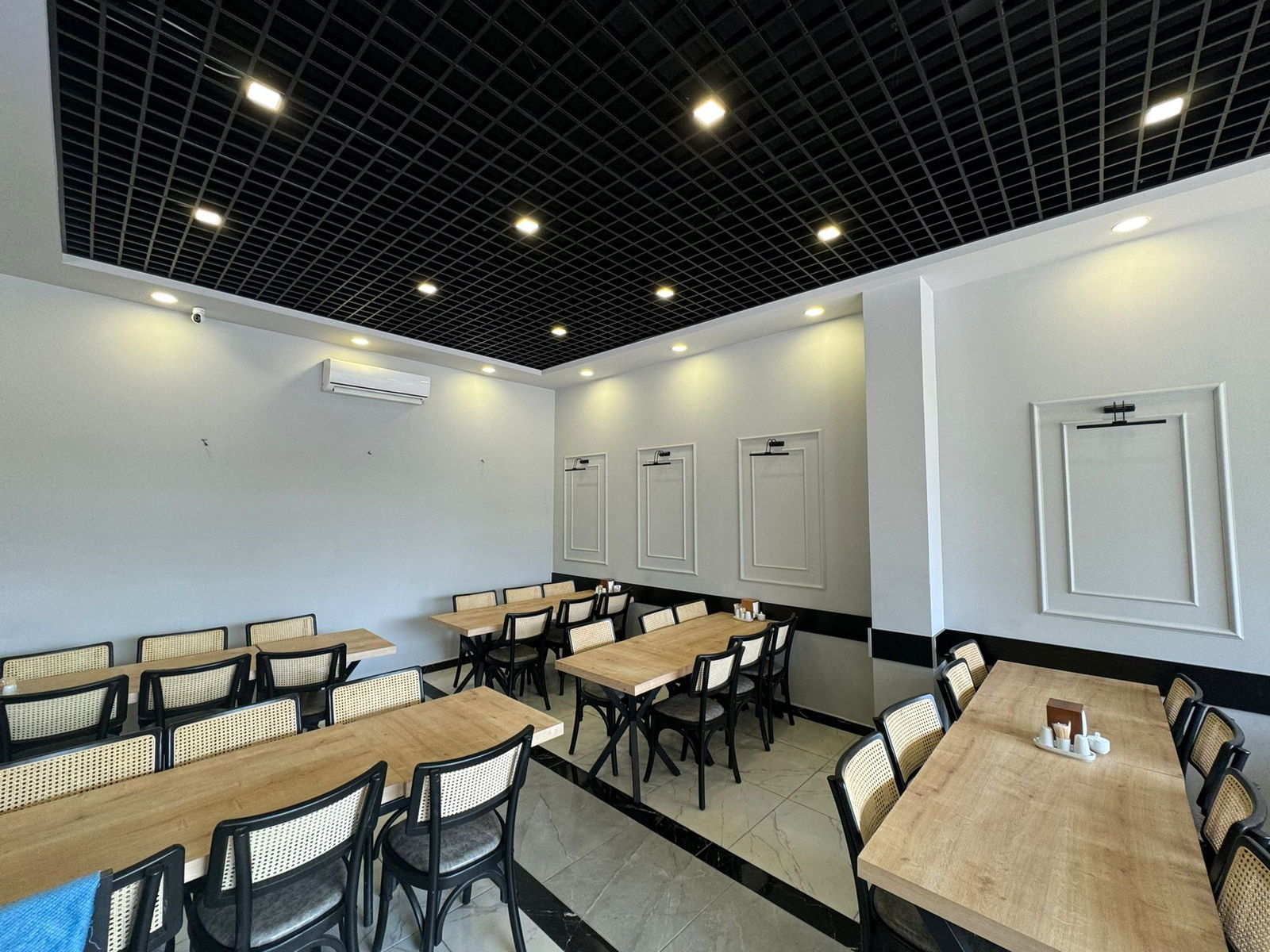 Eki̇n Sofrasi Pi̇de Lahmacun Salonu