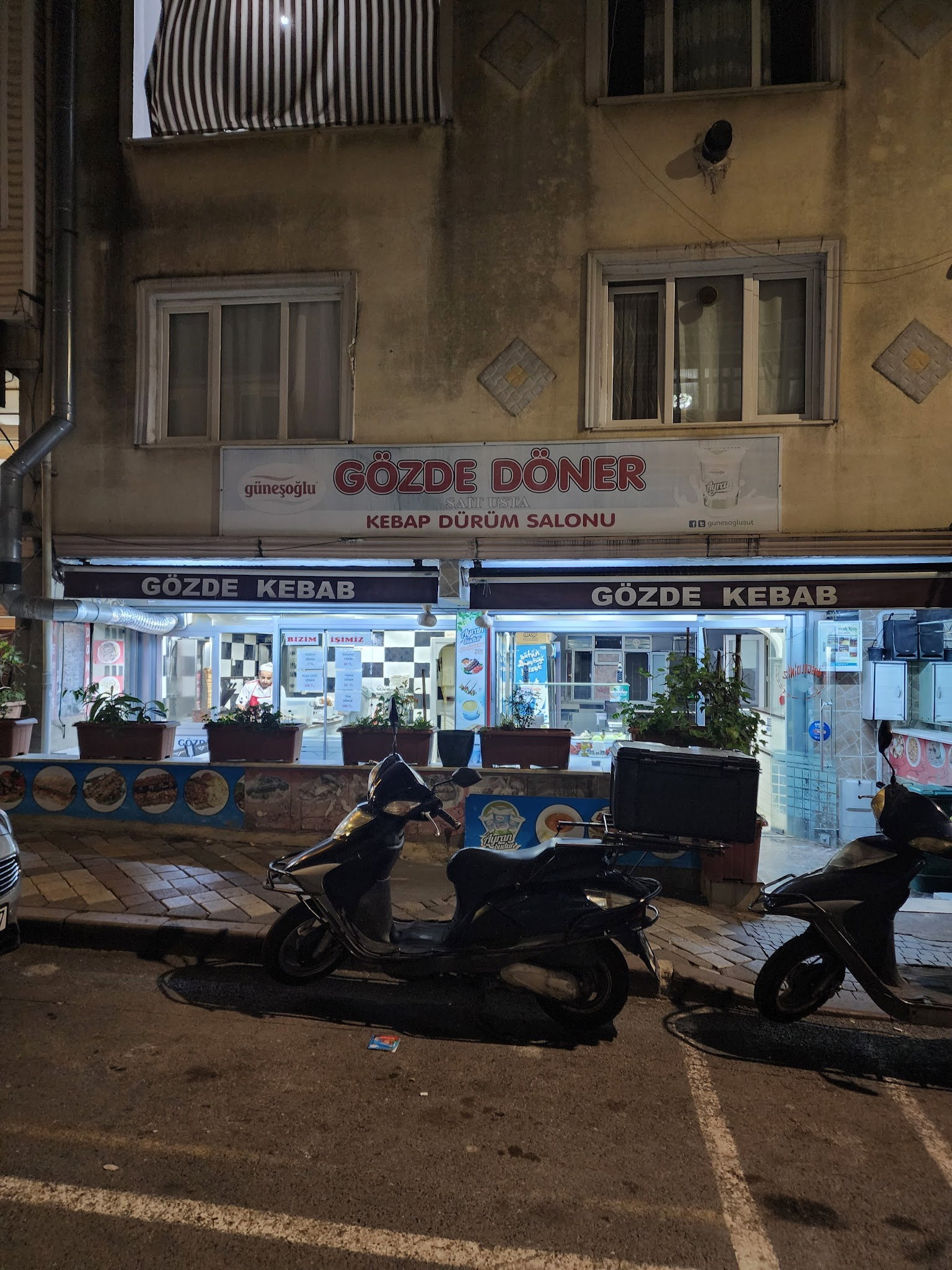Gözde Döner Said Usta Kebap Dürüm Salonu
