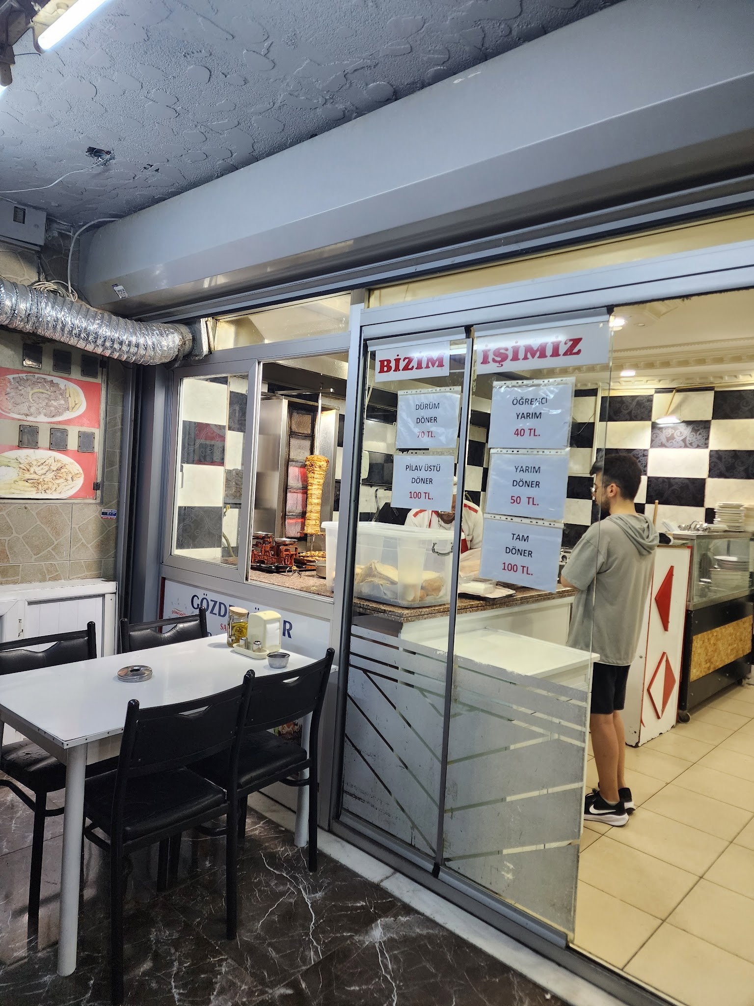 Gözde Döner Said Usta Kebap Dürüm Salonu