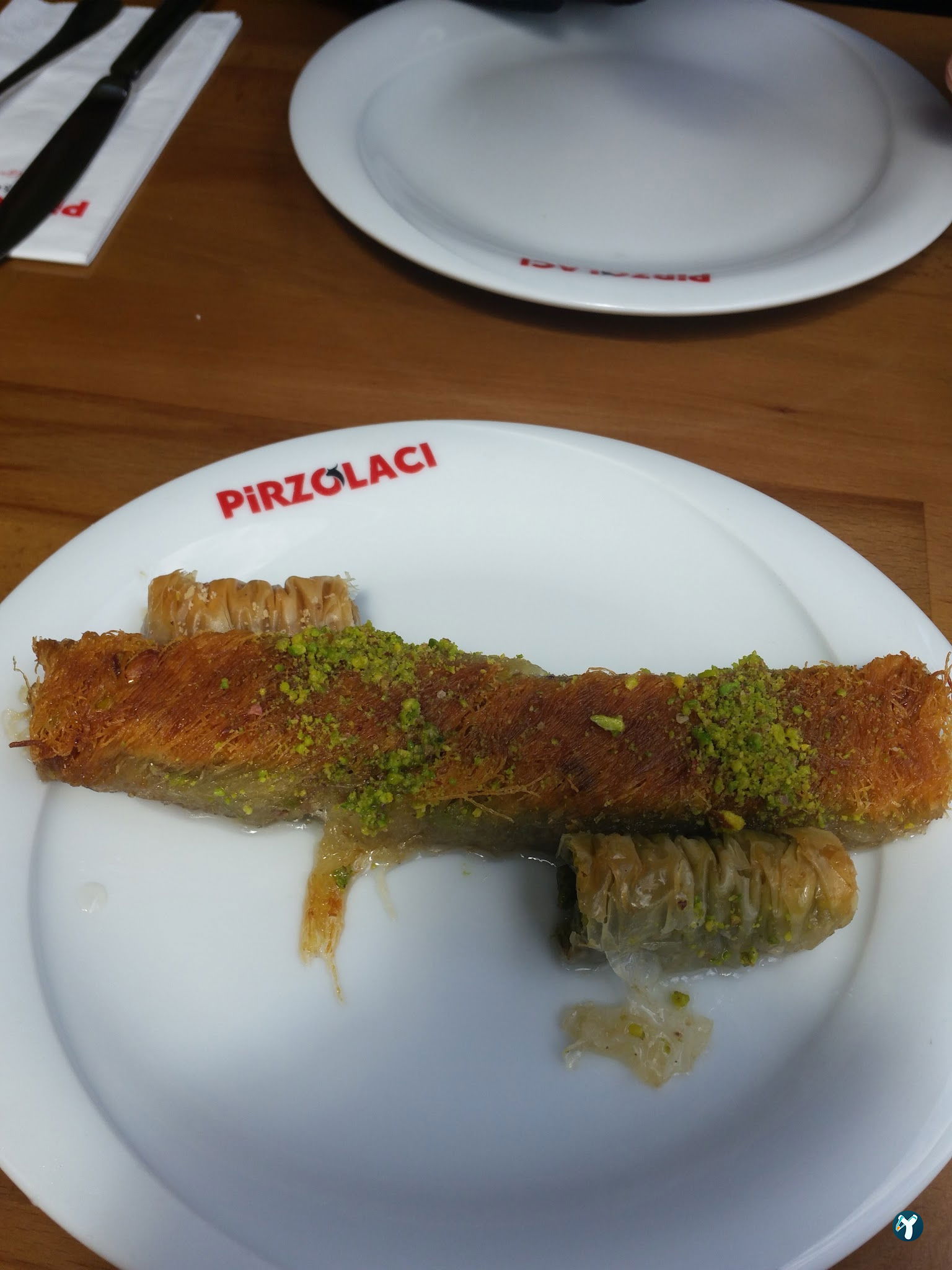 Pi̇rzolaci
