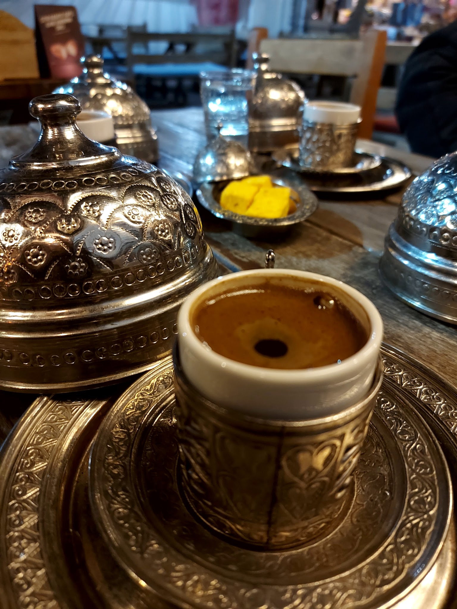 Tari̇hi̇ Hamamönü Kahveci̇si̇