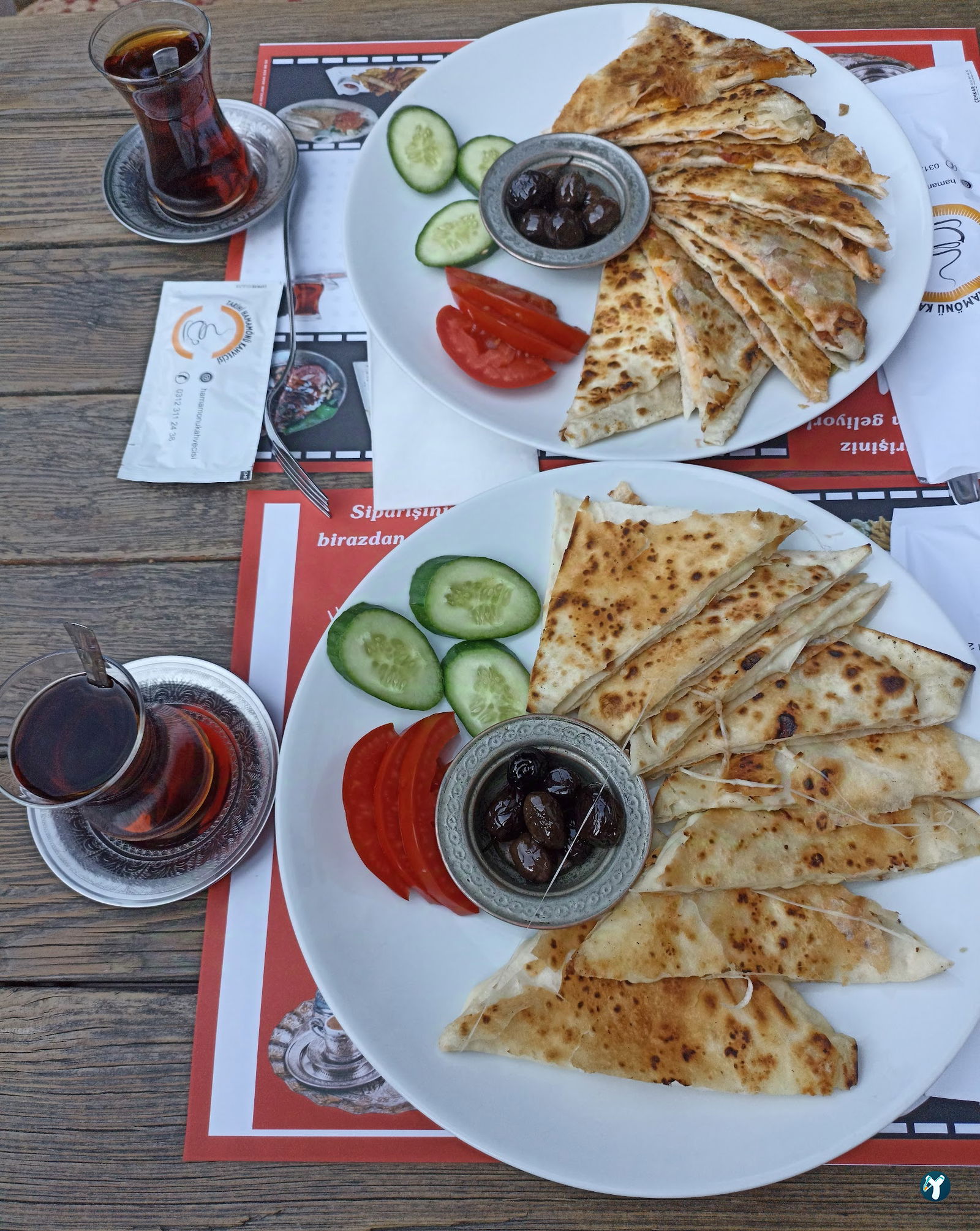 Tari̇hi̇ Hamamönü Kahveci̇si̇