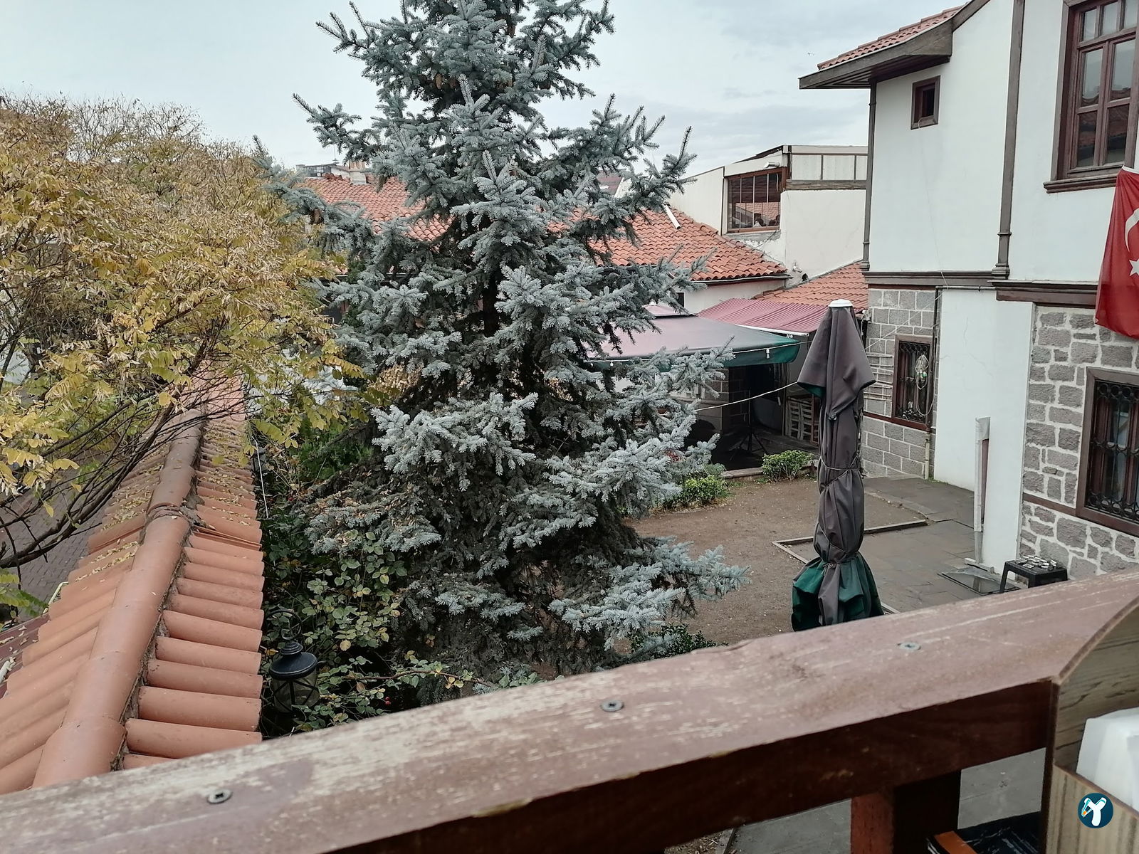Tari̇hi̇ Hamamönü Kahveci̇si̇