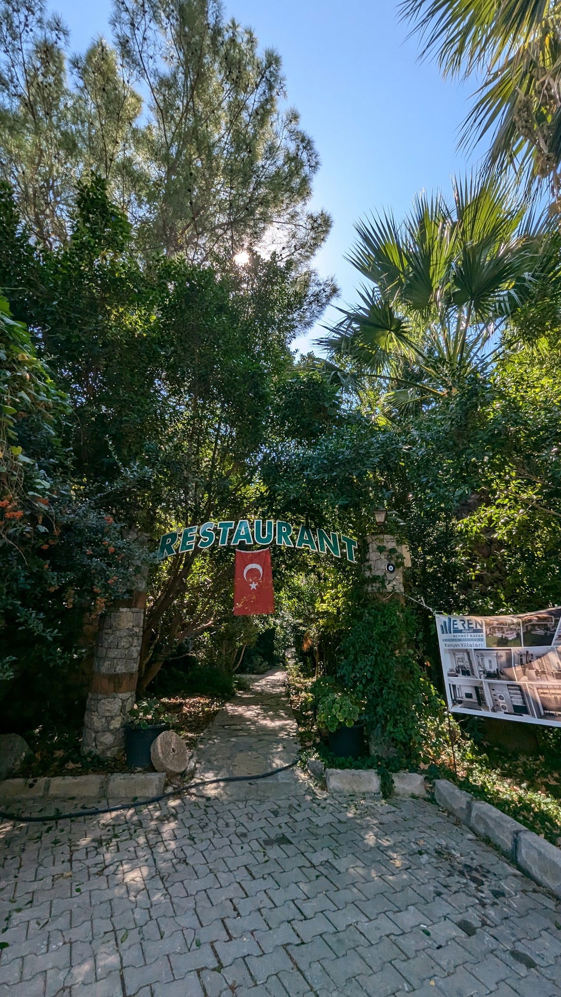 Akkaya Garden Restaurant