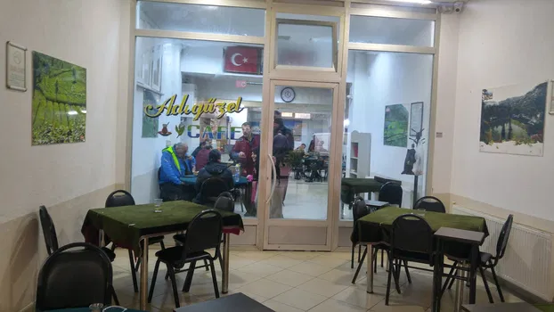 Adıgüzel Kahvehanesi resimleri