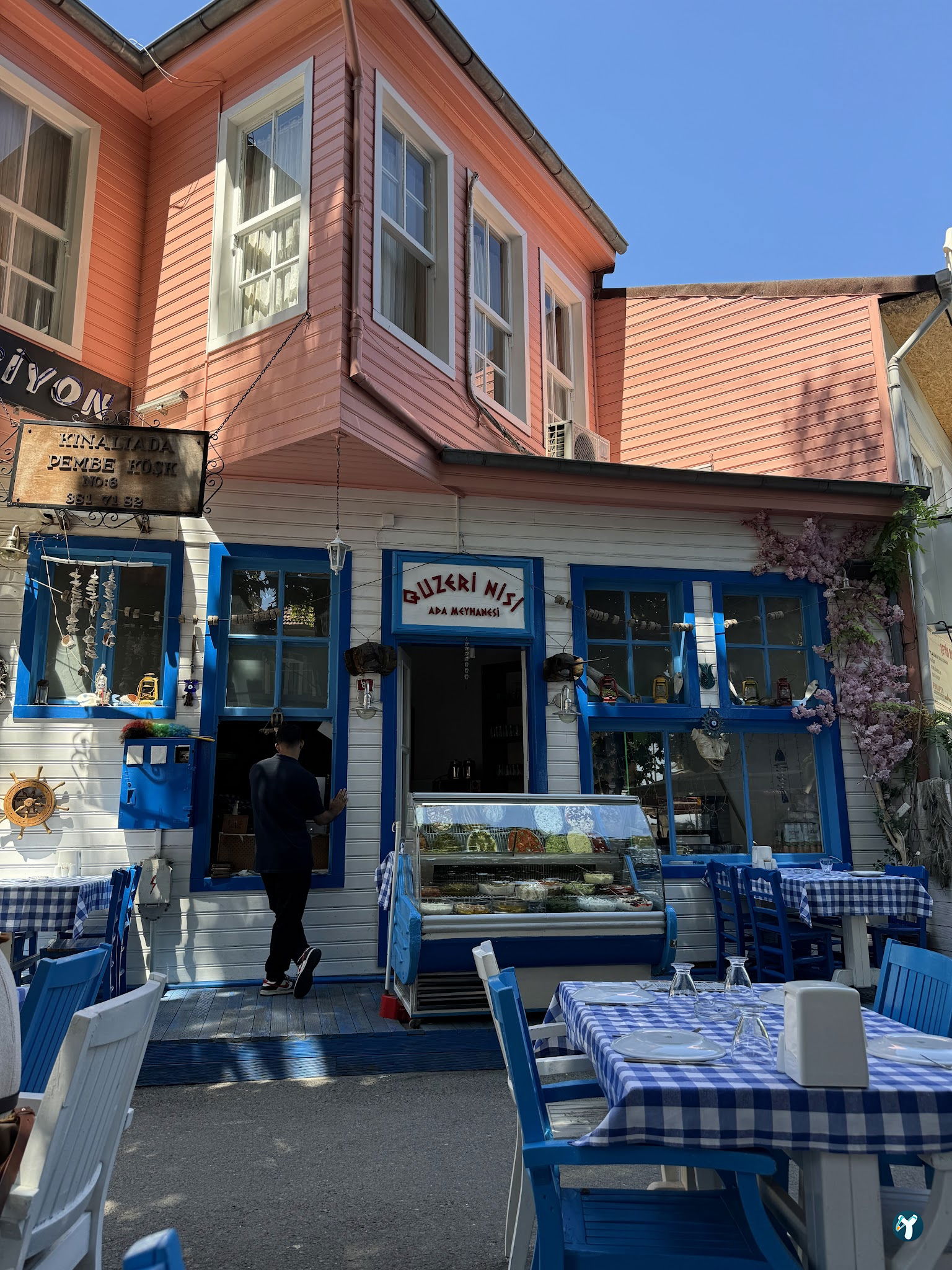 Cunda'S Kınalıada