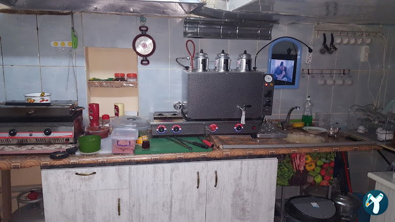 ADRES APERATİF Tost Ve Çay Evi