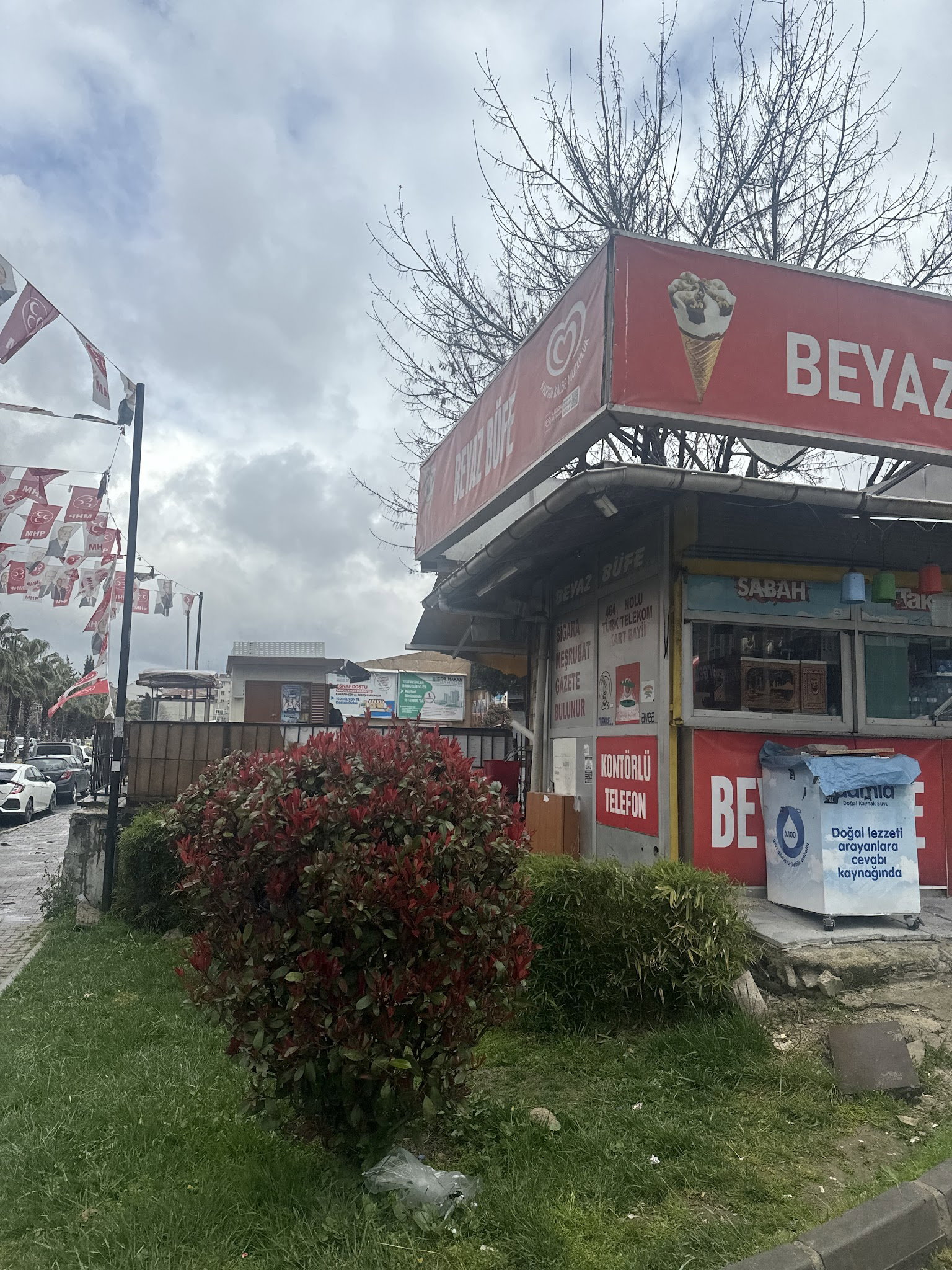 Beyaz Büfe