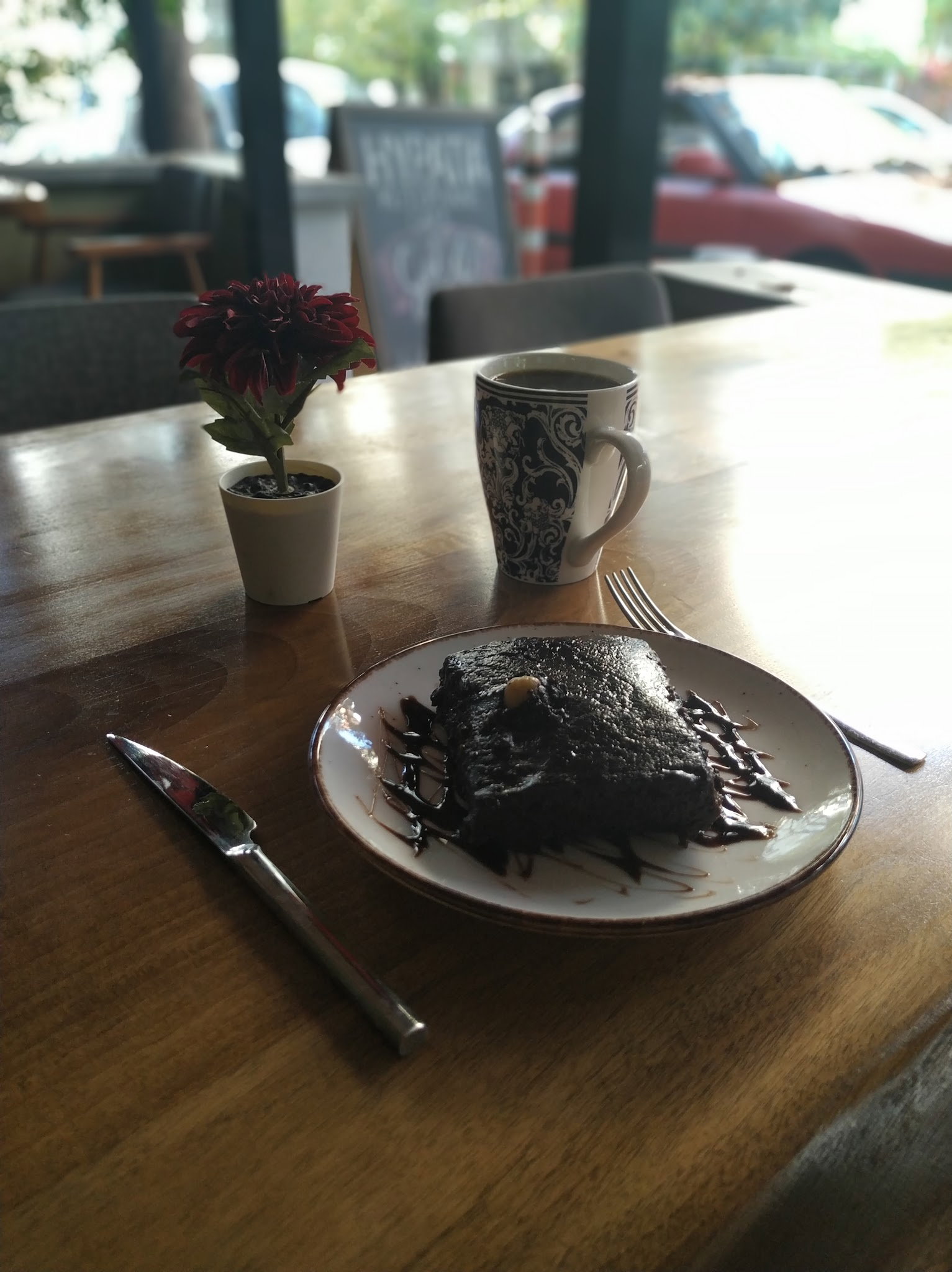 Hypatia Kütüphane Cafe