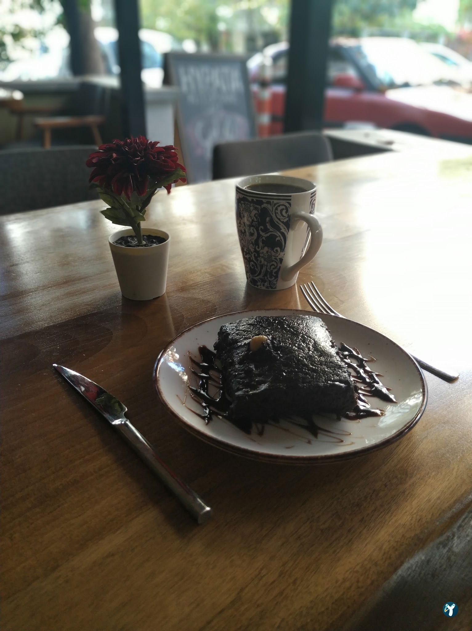 Hypatia Kütüphane Cafe