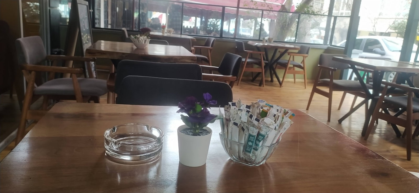 Hypatia Kütüphane Cafe