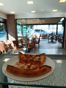 Tarihi Eyüp Sultan Güveç Pide Ve Börek Cafe resimleri
