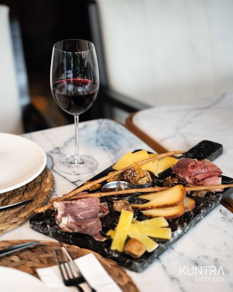 Kuntra Wine Bar