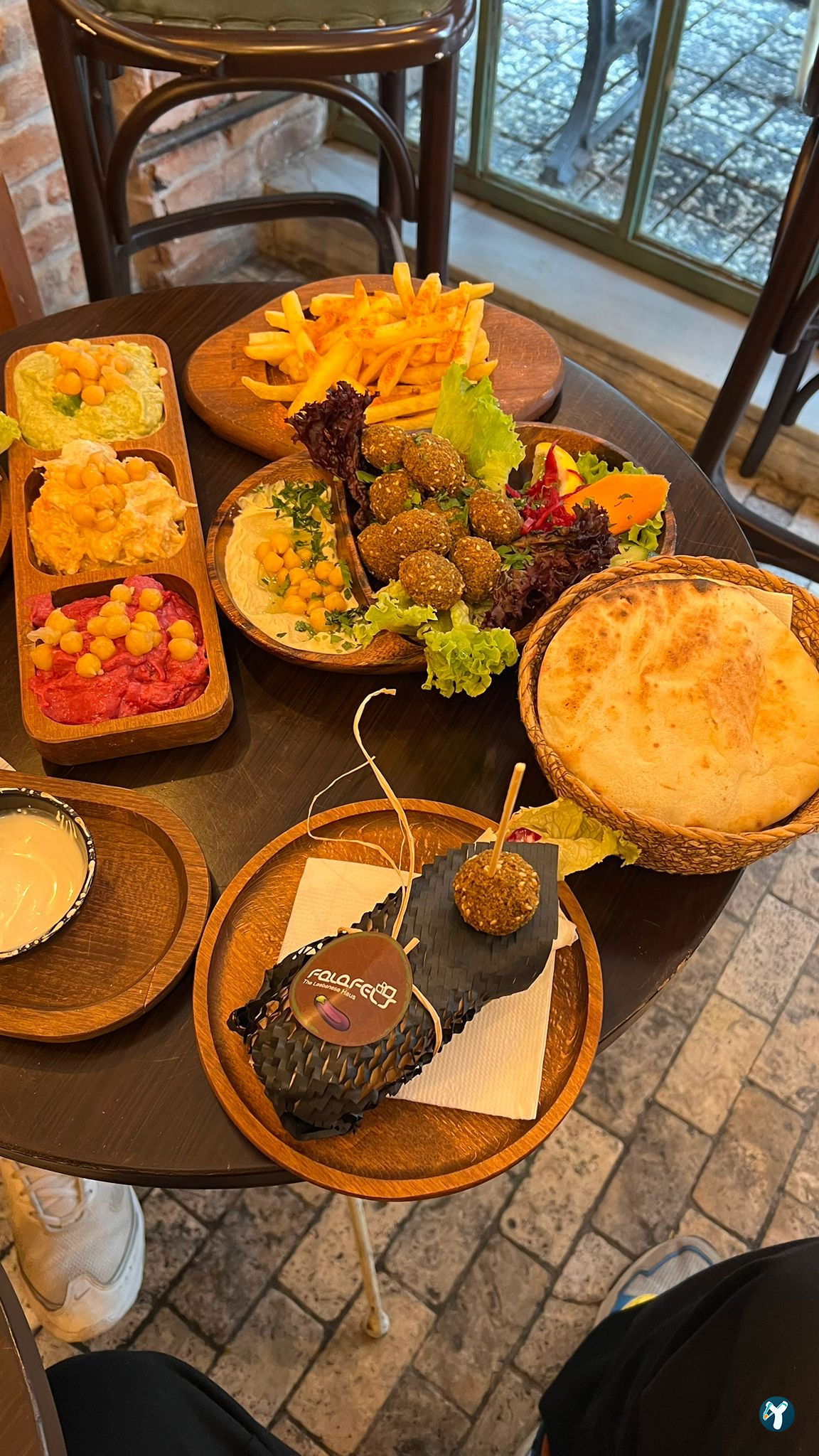 Yalla Falafel