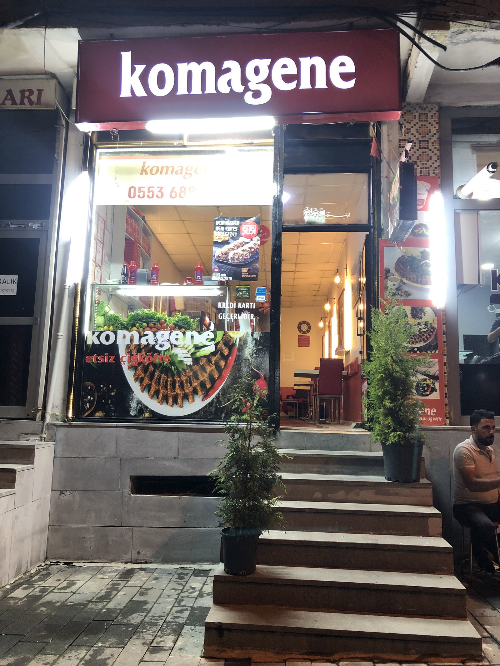 Komagene Çiğ Köfte Muş Cumhuriyet