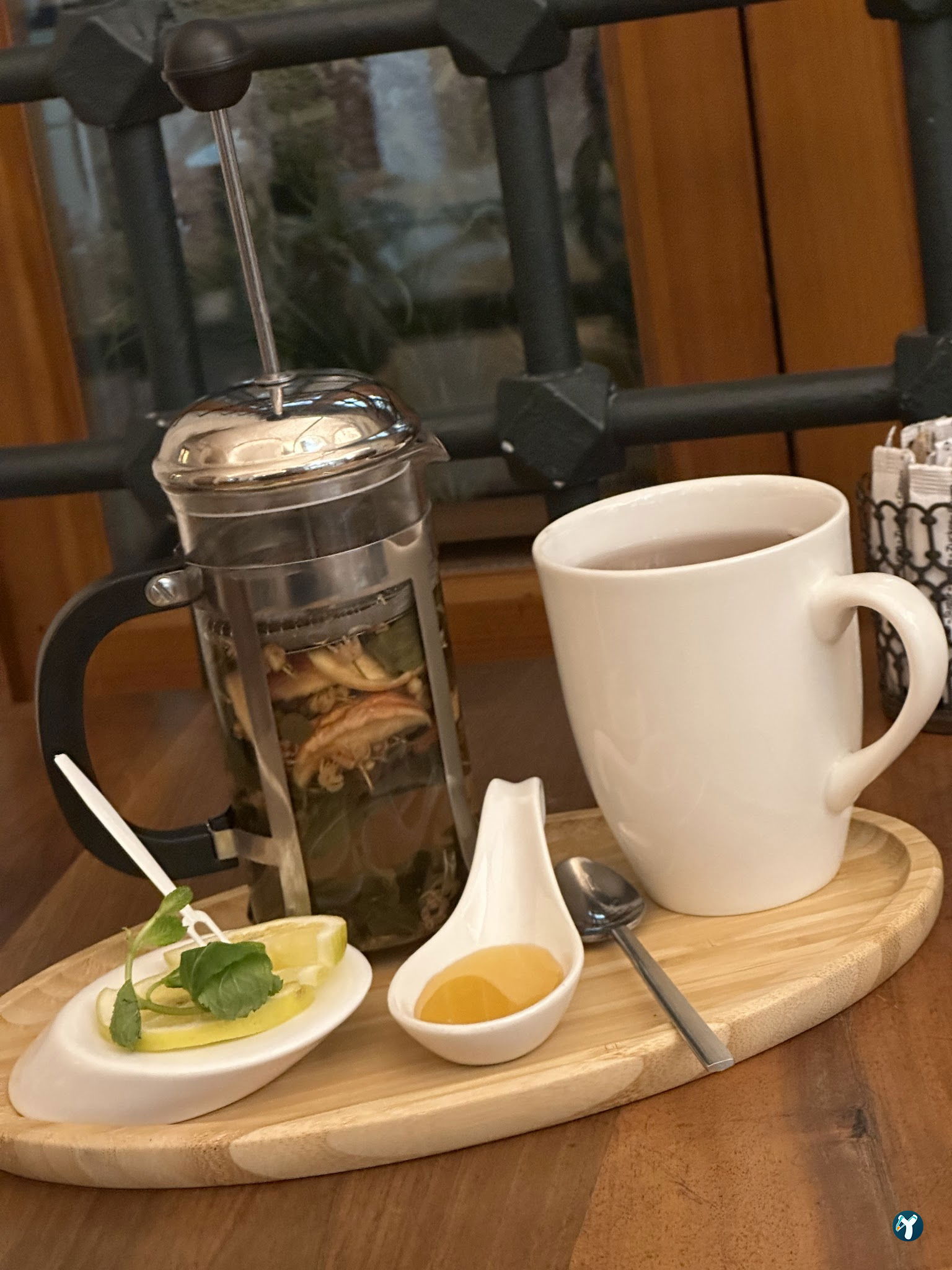 La Fondue Restaurant Cafe
