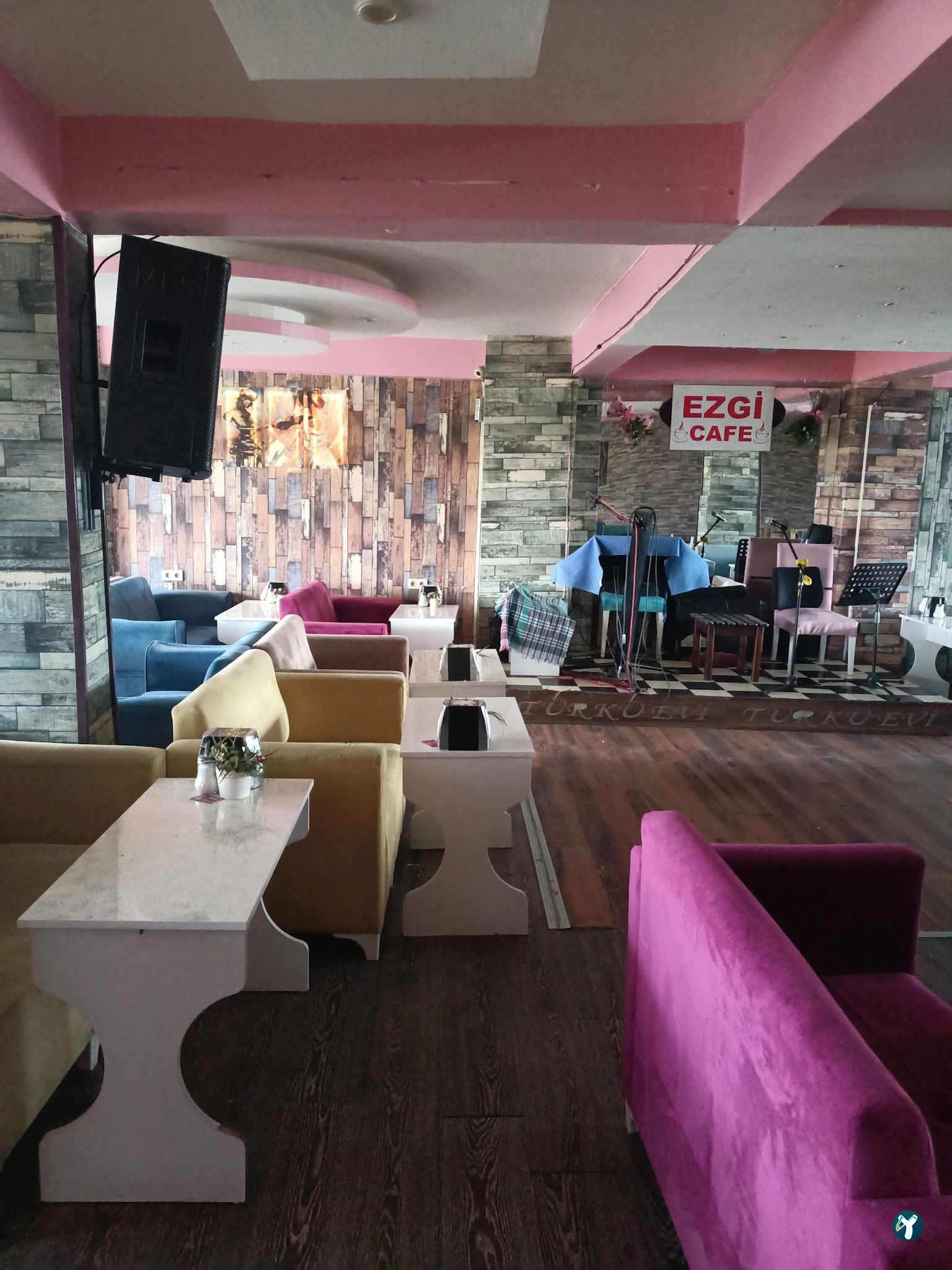 Ezgi Cafe
