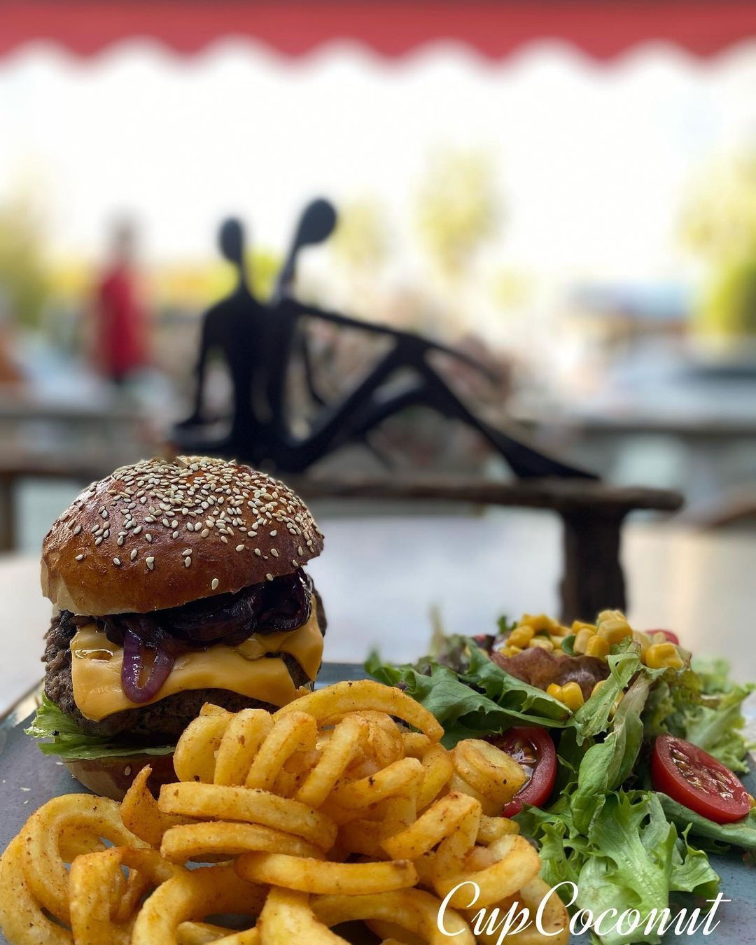 Cupcoconut Cafe&Bar&Bresserie