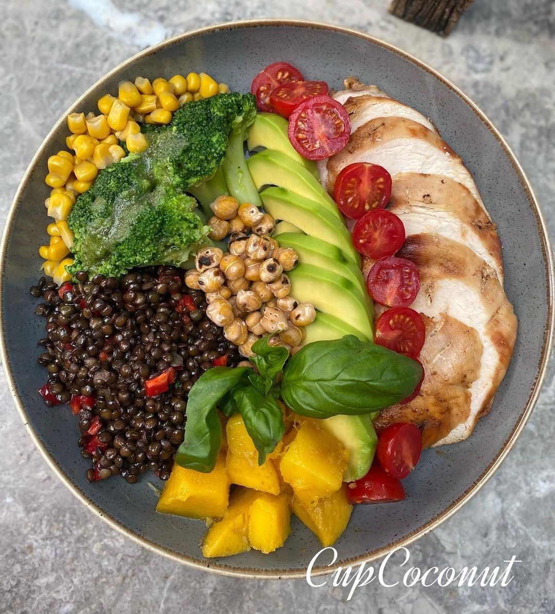 Cupcoconut Cafe&Bar&Bresserie