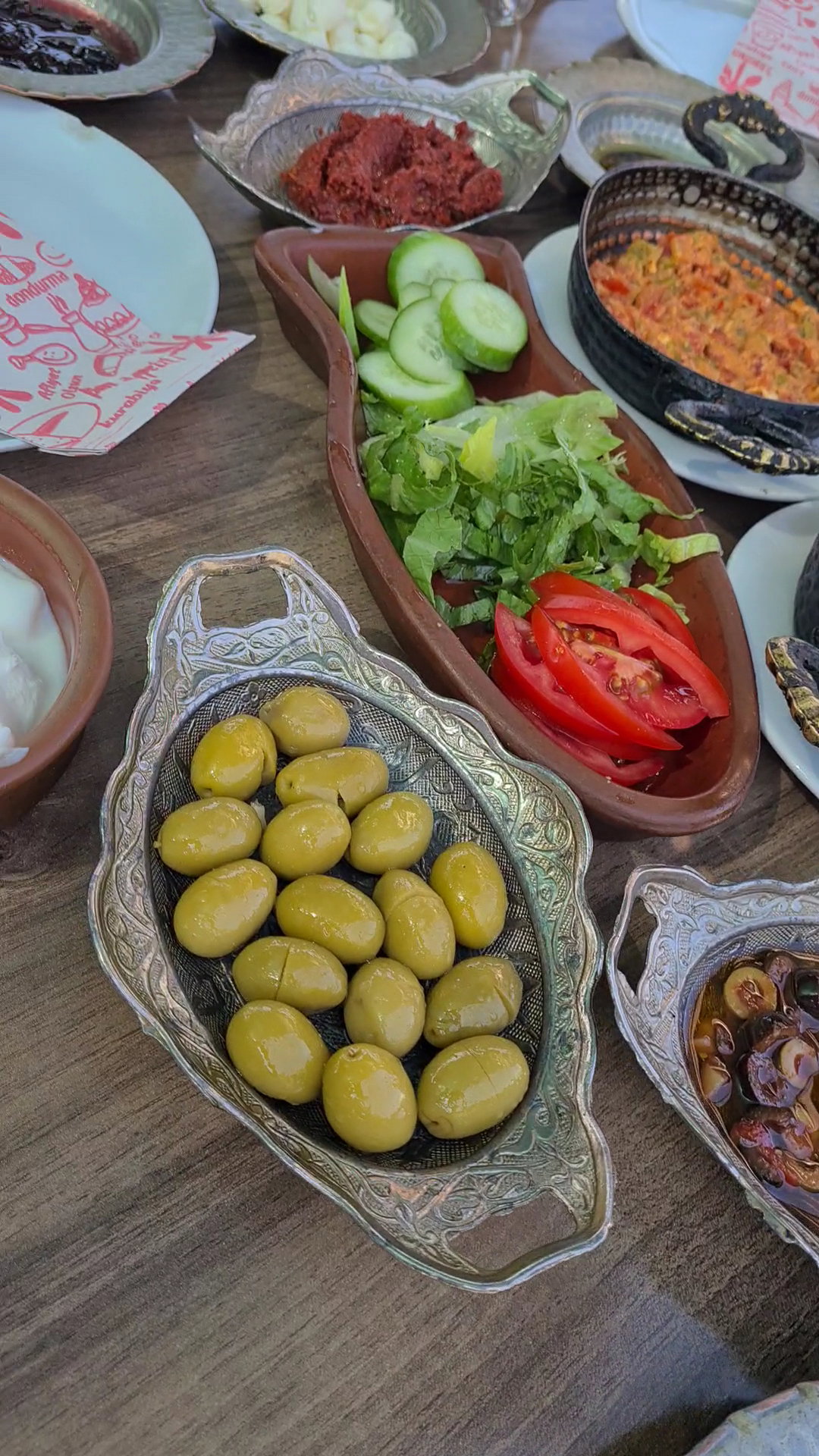 Mardi̇N Keyf-İ Teras Kahvalti Salonu