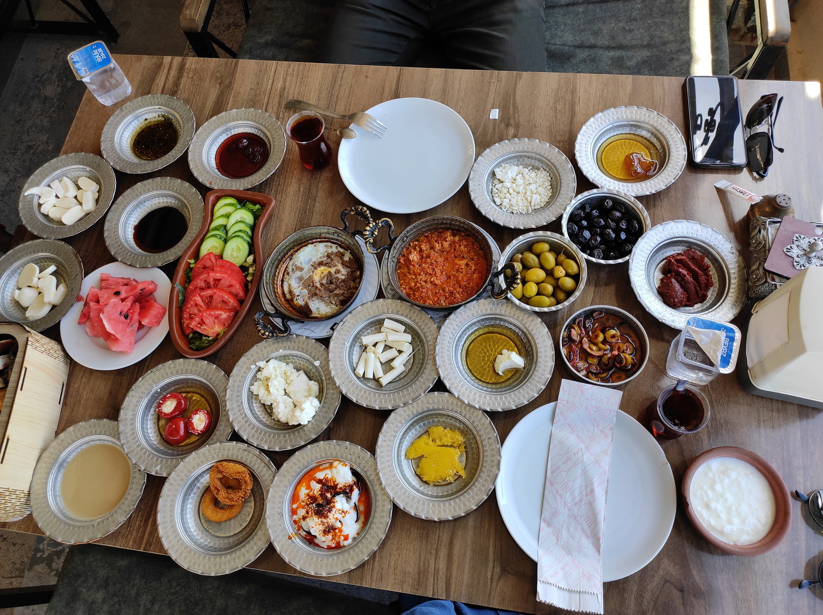 Mardi̇N Keyf-İ Teras Kahvalti Salonu