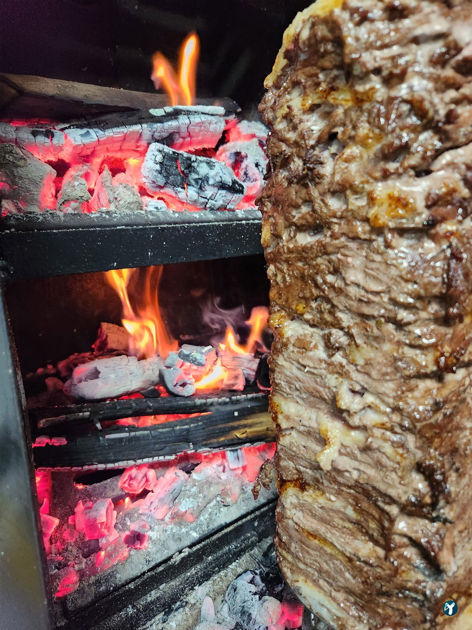 Nezir Et Döner Restaurant