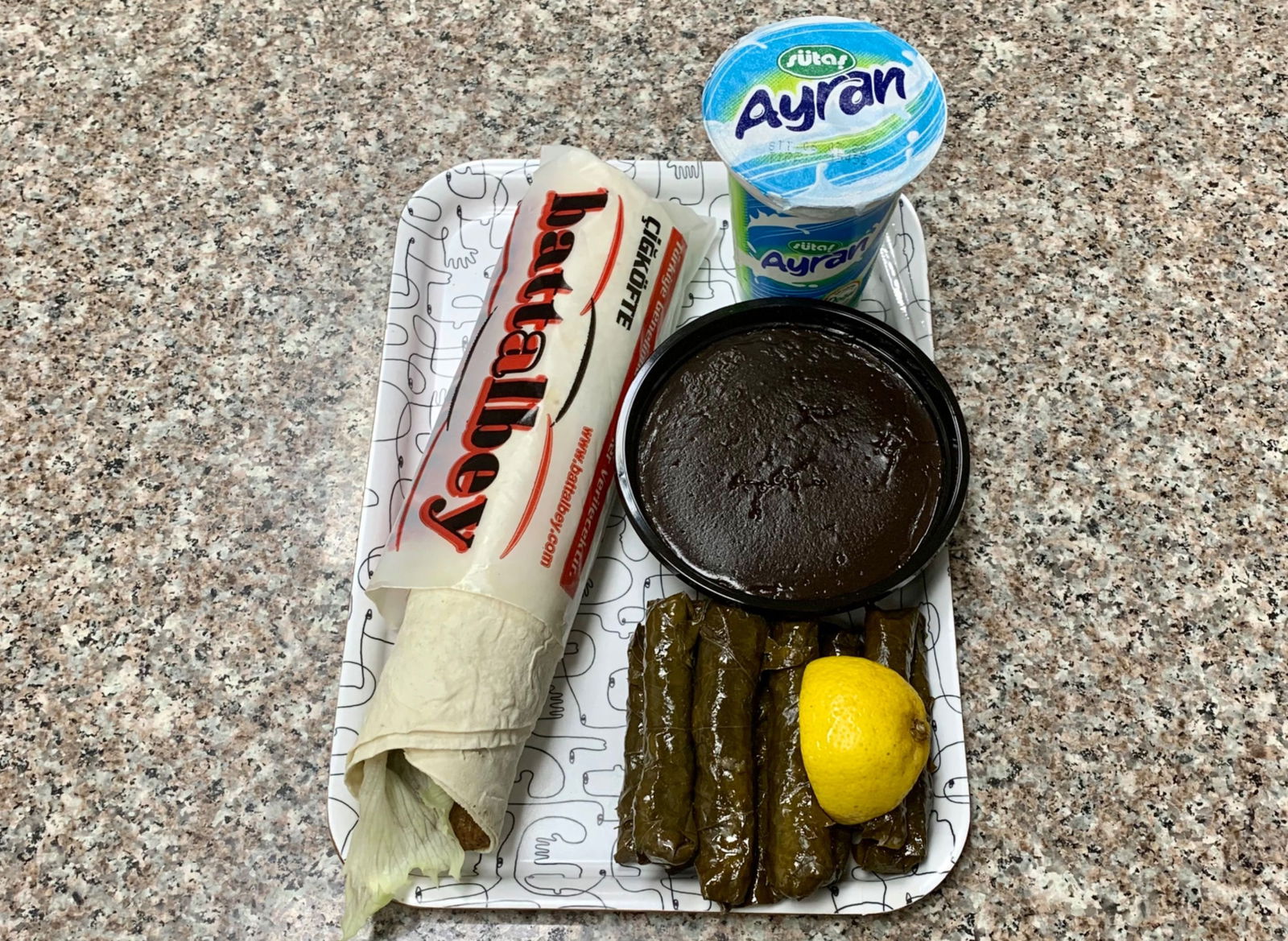 Çiğ Köfte & Yaprak Sarma & Supangle Menü