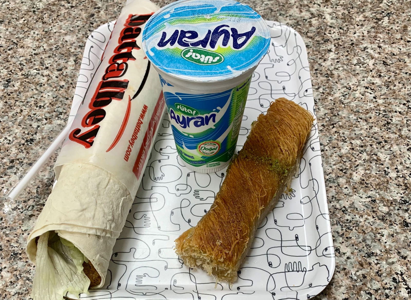 Çiğ Köfte Dürüm & Kadayıf Menü