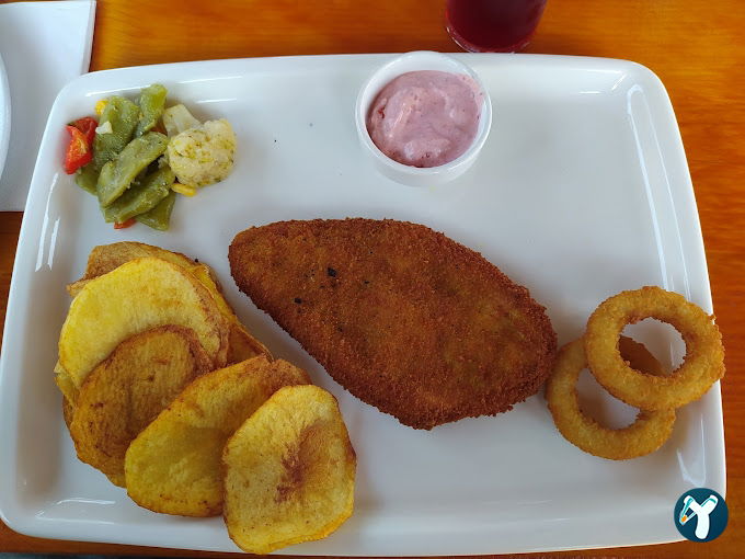Rokethane Restoran Kafe