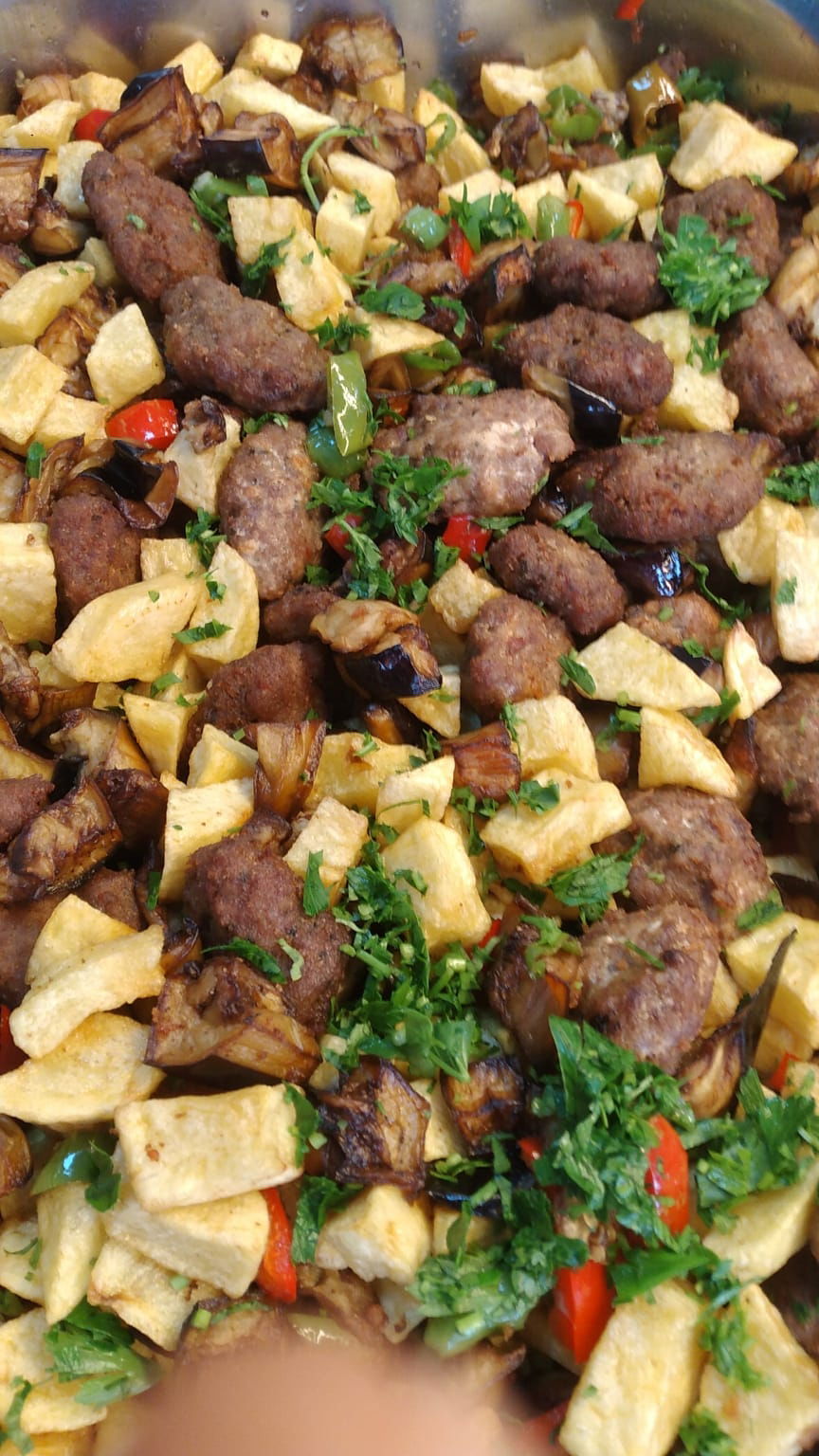 Genç Et Lokantası | Genç Sulu Yemek Lokantası | Genç Esnaf Lokantası | Genç İskender