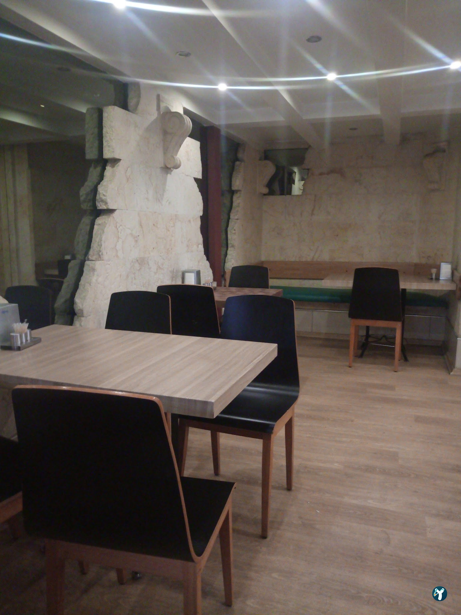 Aristone Cafe Ve Restaurant