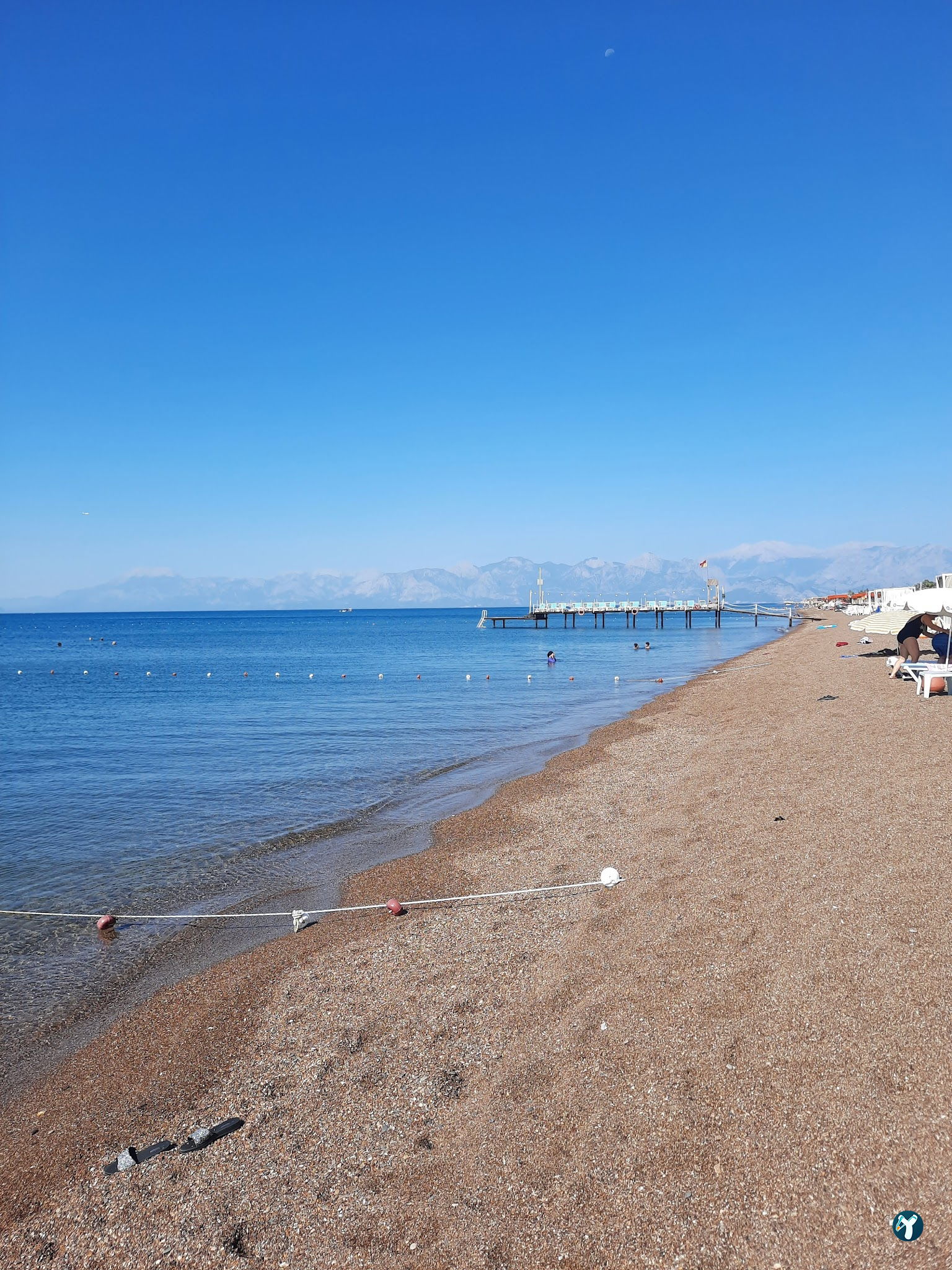 Red & White Beach