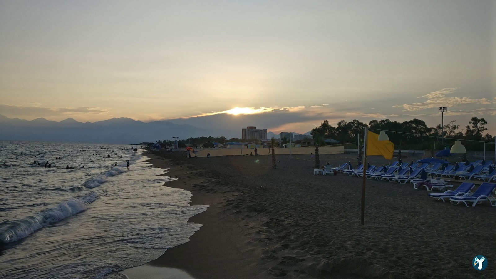 Red & White Beach