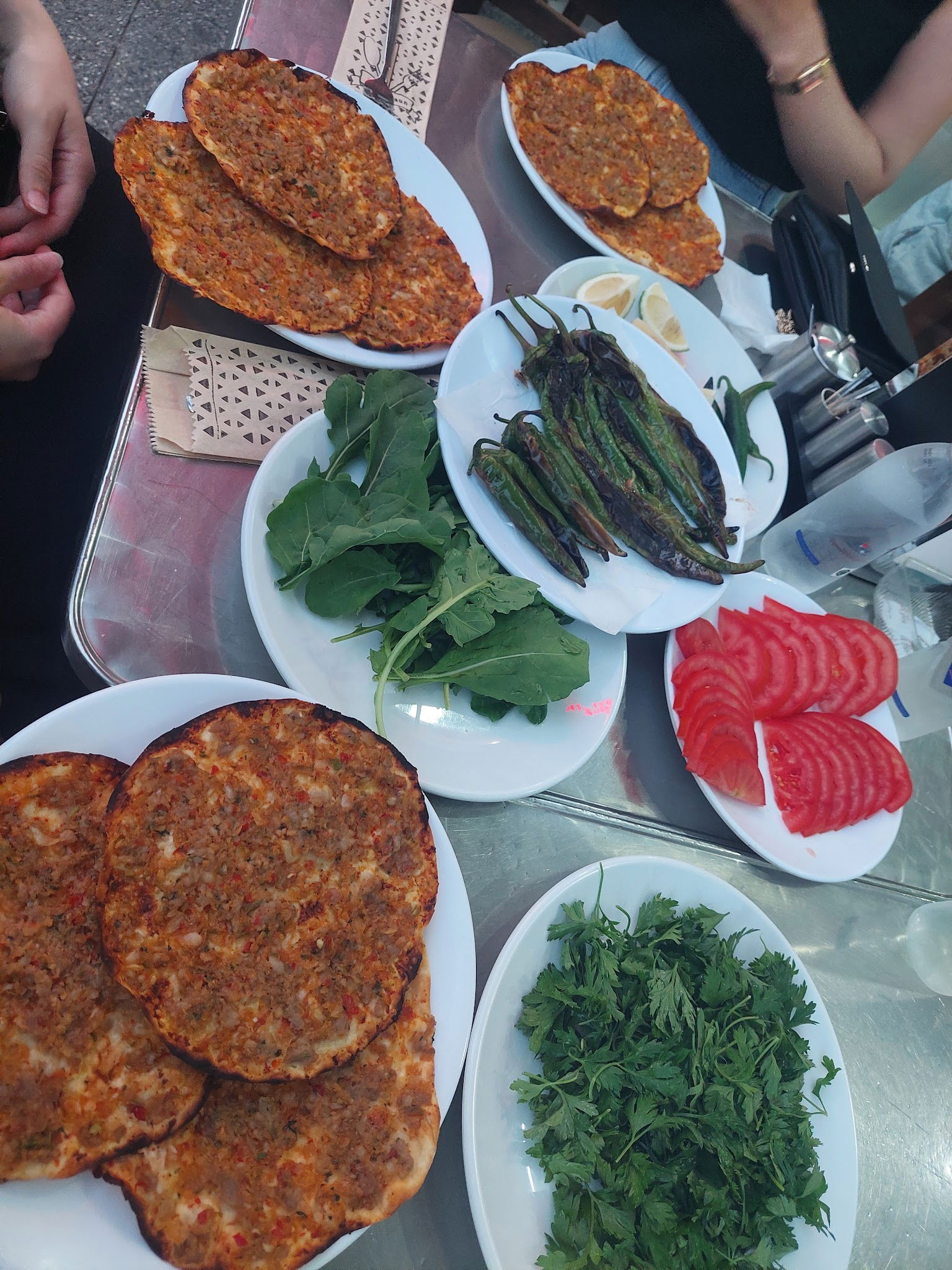 Kardeşler Pide Ve Lahmacun Salonu