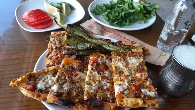 Kardeşler Pide Ve Lahmacun Salonu resimleri